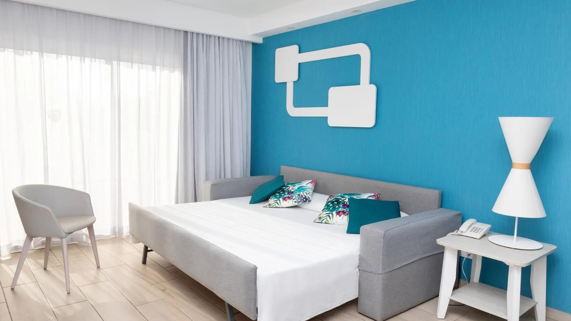Hotel Tropical Park Callao Salvaje