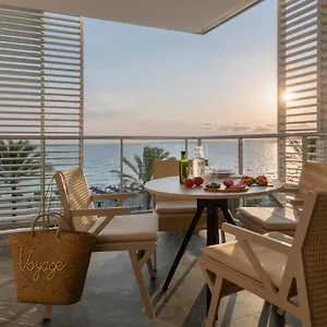 https://pure-salt-residences.balearic-islands.net